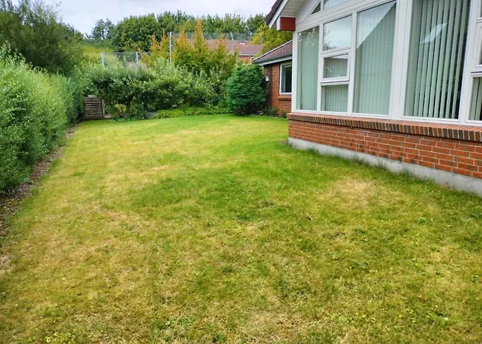 Family-friendly House In Holluf Pile *